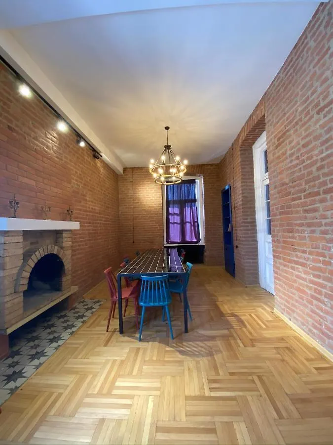 Appartamento Red Door Tbilisi Alloggio in famiglia