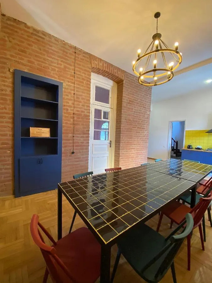 Rum i privatbostad Red Door Lägenhet Tbilisi
