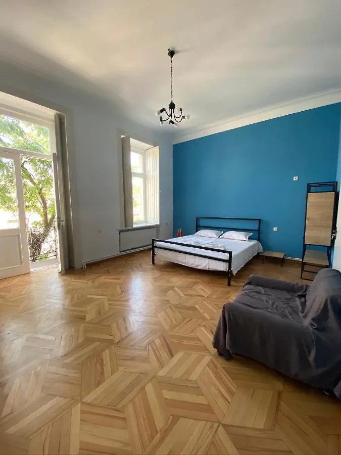 Red Door Lägenhet Tbilisi Rum i privatbostad